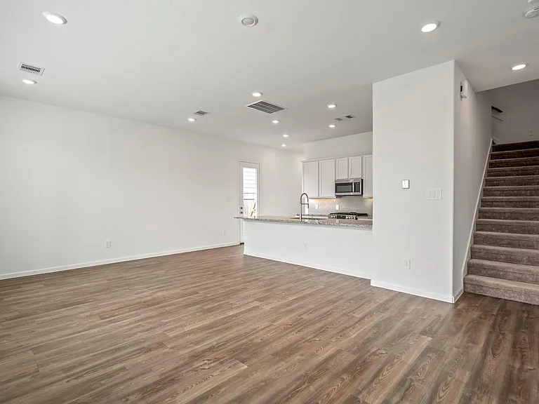 613 Royal Arch Dr — Photo 13