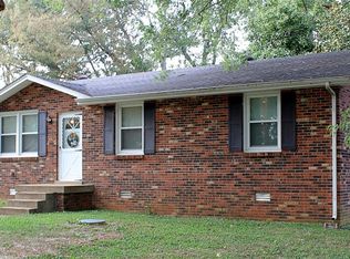 178 Honeysuckle Rd, Franklin, KY 42134