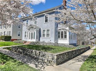 128 Lauriston St, Providence, RI 02906