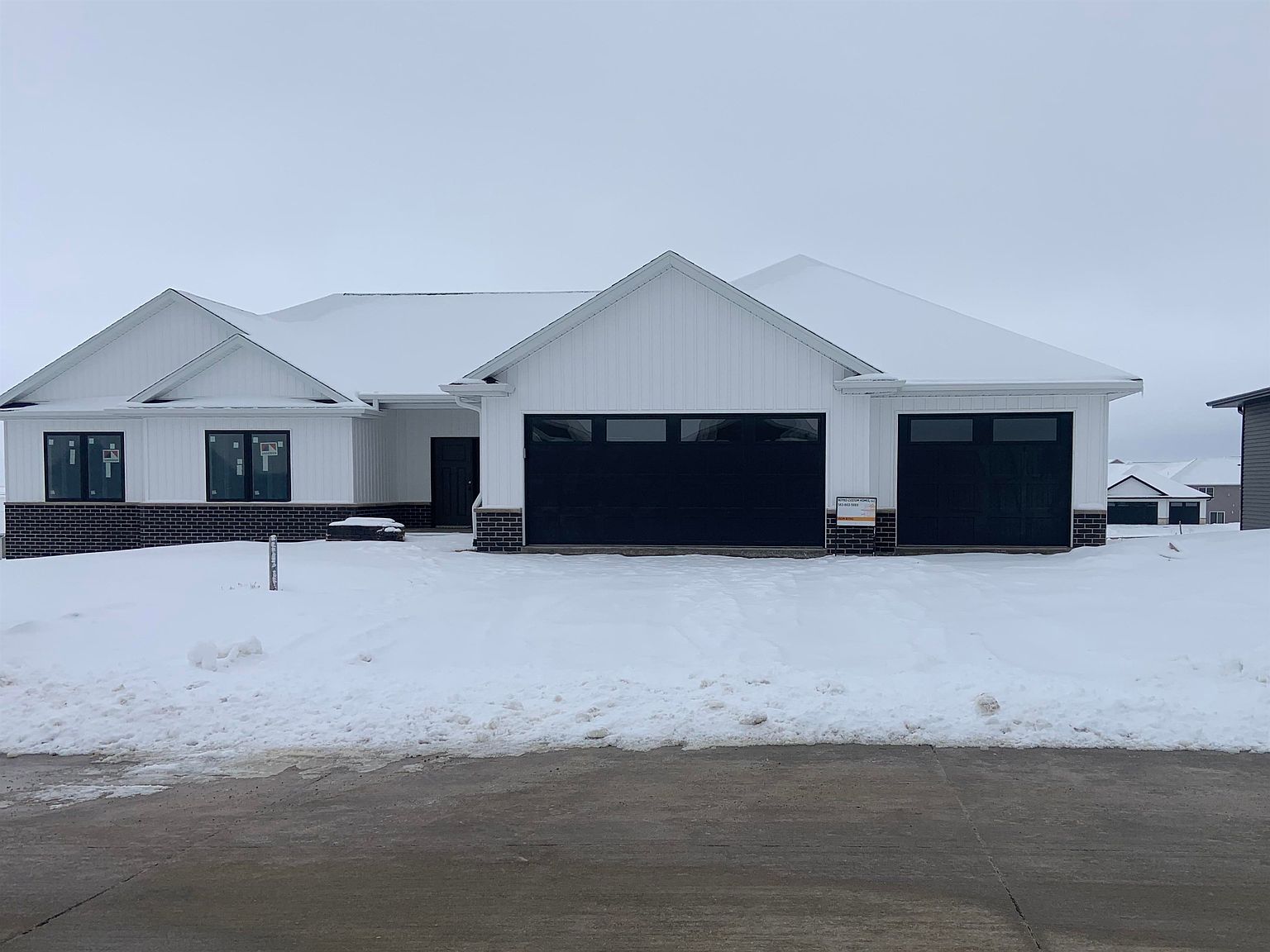345 Wyatt Dr, Peosta, IA 52068 Zillow