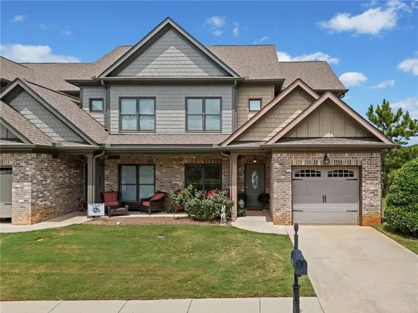 1010 Trichur Rd, Statham, GA 30666