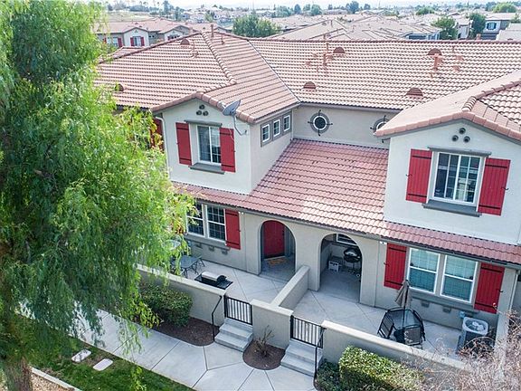 3rd image of 26319 Iris Ave Unit D