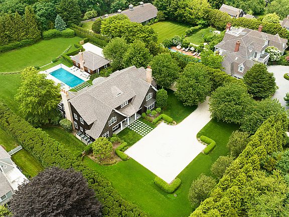 3rd image of 11 Amys Ln