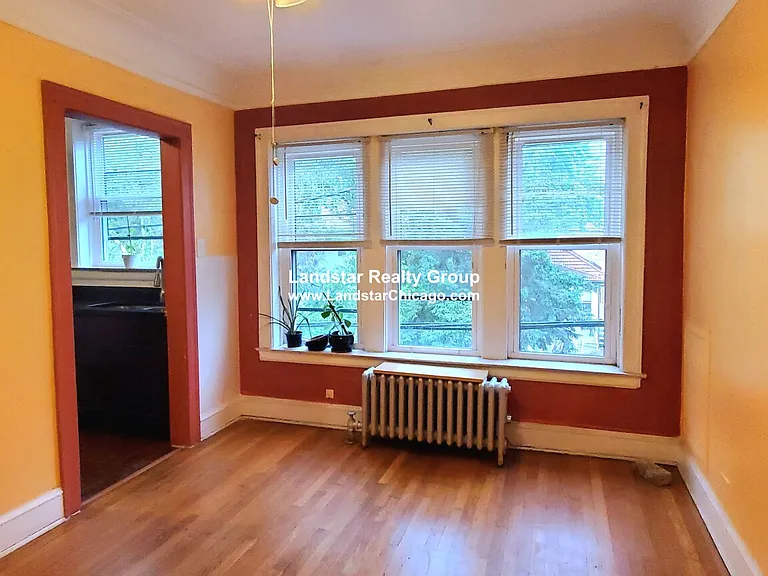 1920 W Morse Ave #2N — Photo 3