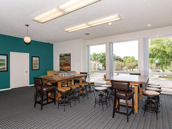 4th image of 8101 Laguna Dr #8111-1