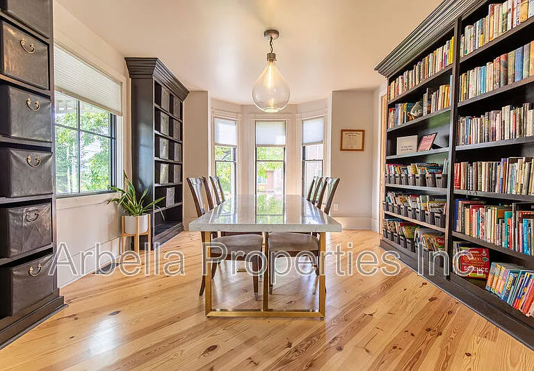 511 Alabama St — Photo 3