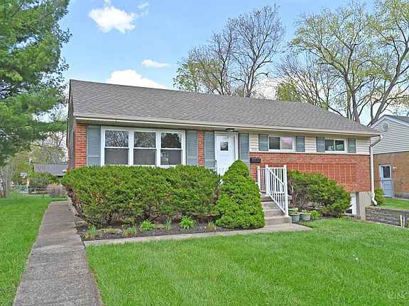 3rd image of 193 Ireland Ave