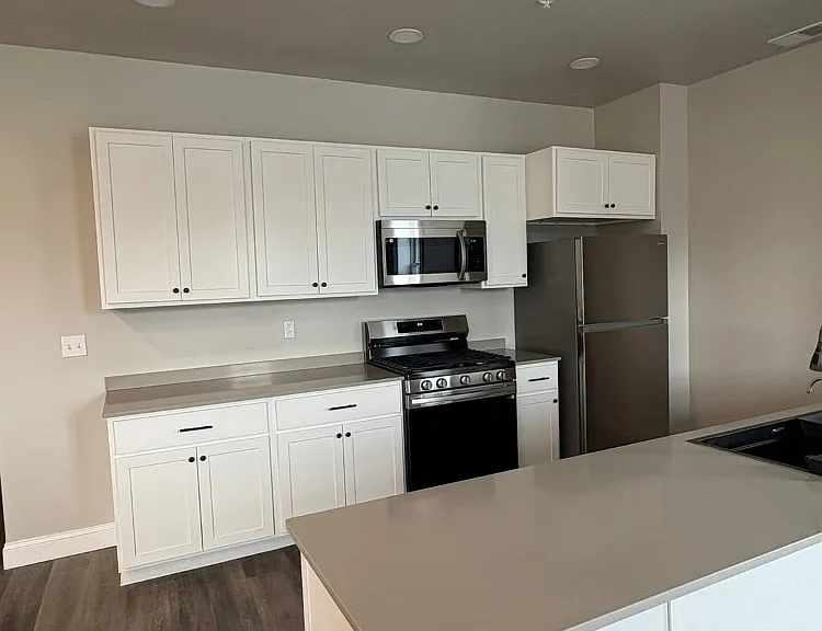 188 Main St #1-10 — Photo 12