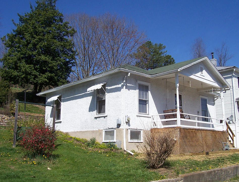 1st image of 625 Thornton Ave