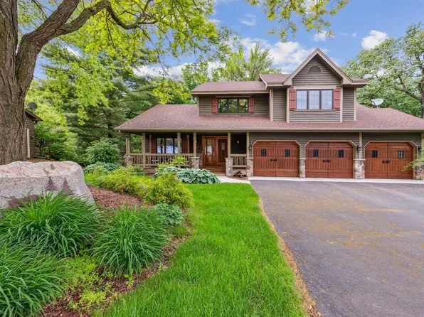 5742 Auto Club Cir, Bloomington, MN 55437