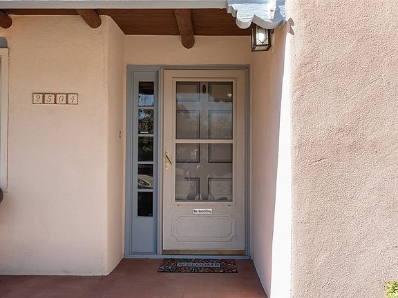 4th image of 2504 Calle Delfino