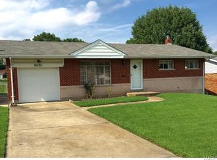 9525 Sontag Ln, Saint Louis, MO
