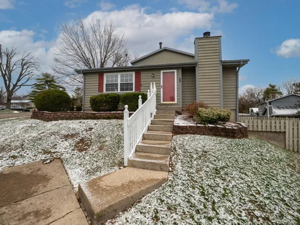 2 Palmer Ct, Fairfield, OH 45014