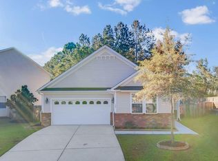 100 Salt Meadow Ln, Summerville, SC 29483