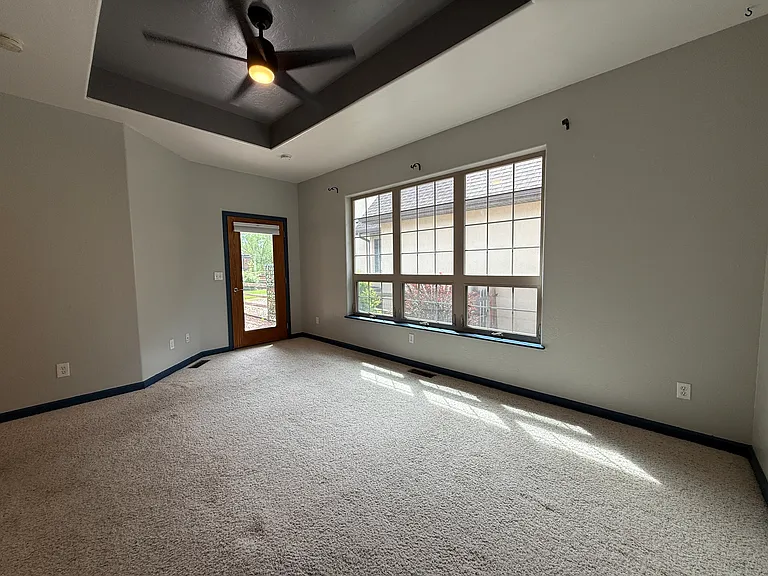 594 Cobble Dr — Photo 7