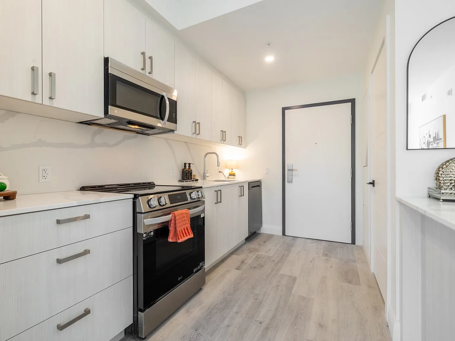 1370 Stittsville Main Street Ottawa — Photo 3