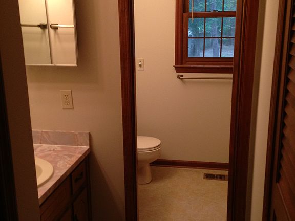 Master split bathroom