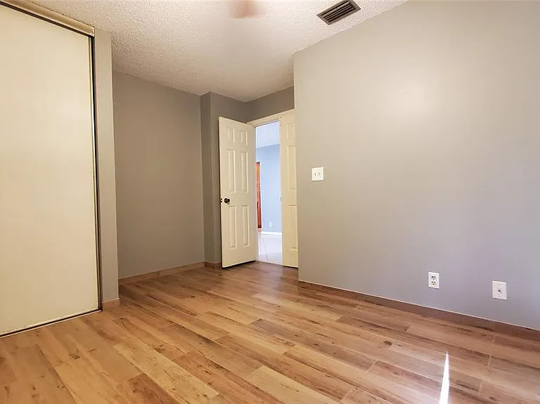 3831 Cocoplum Cir #3592 — Photo 11
