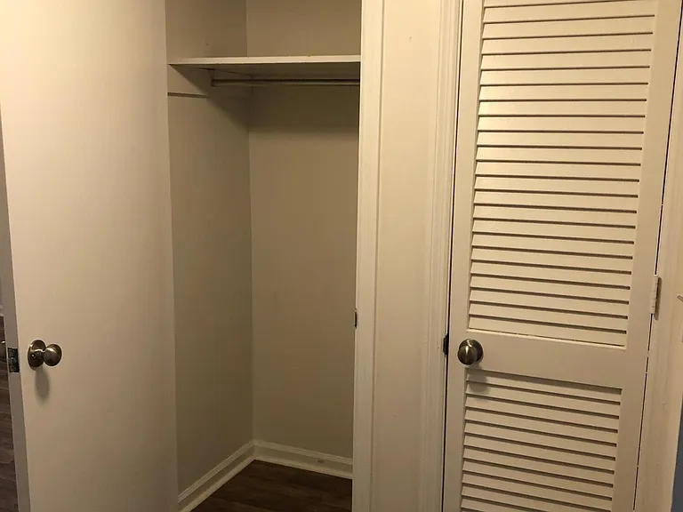 904 Plaza Dr #11 — Photo 21