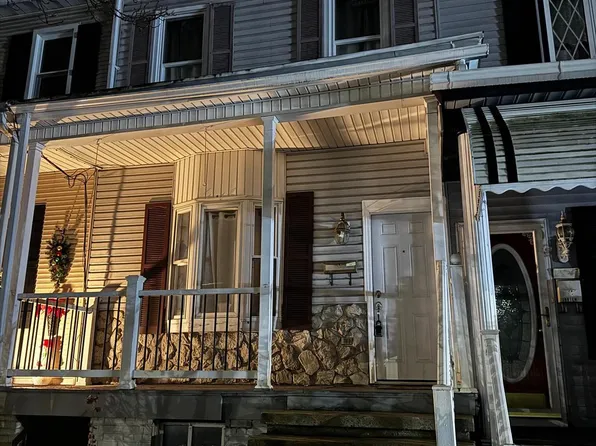 1917 W Market St, Pottsville, PA 17901