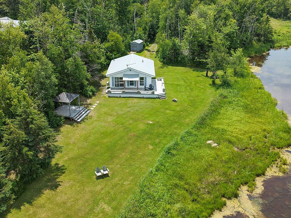 1st image of 61 Blaine Mackeil Rd
