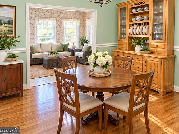 5th image of 50 Green Hill Pl