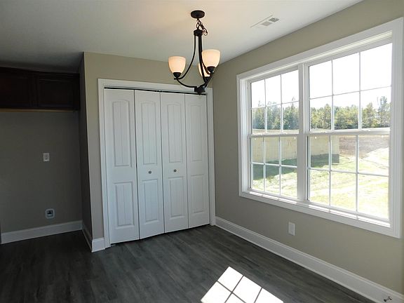 4th image of 485 Ridgeland Ests Lot 485