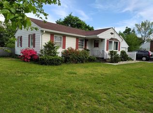 215 Poplar St, Feeding Hills, MA 01030