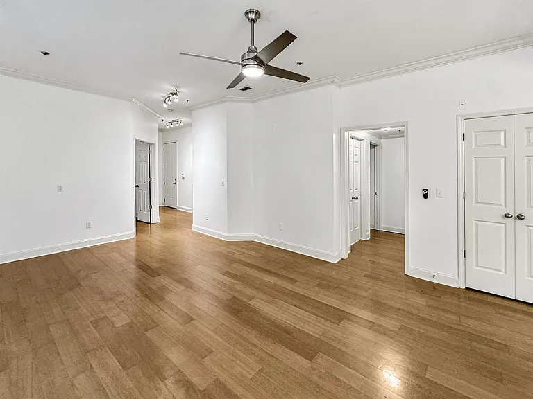 510 Cityhouse Ct #204 — Photo 12