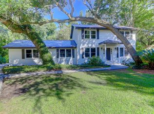 1204 Old Wanus Dr, Mount Pleasant, SC 29464