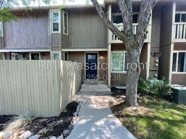 662 E Cobblestone Ln, Midvale, UT 84047