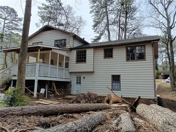 457 Rockborough Ter, Stone Mountain, GA 30083