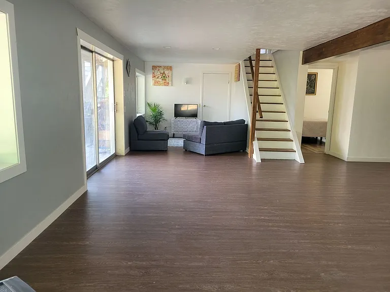 18710 Fernwood Dr — Photo 12