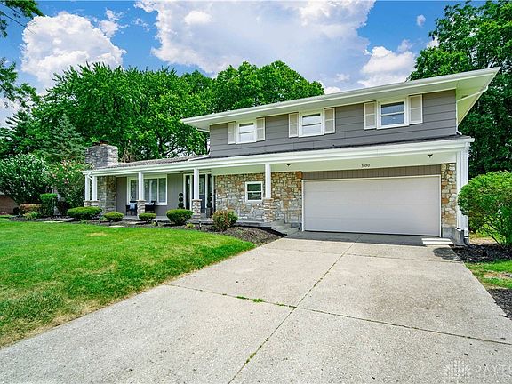 3rd image of 5590 Hugh Dr