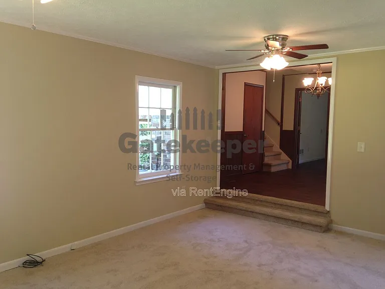 695 Georgia Ave — Photo 14
