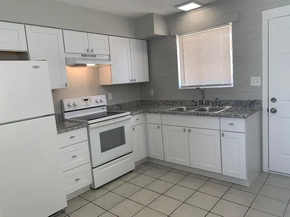 415 W 10th St, Casa Grande, AZ