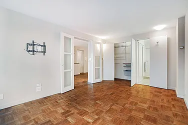 Rented by Level Group