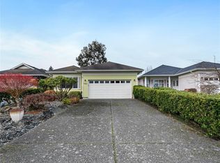 7952 Polo Park Cres, Central Saanich, BC V8M2J4