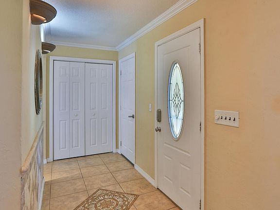 5th image of 345 Sagewood Dr