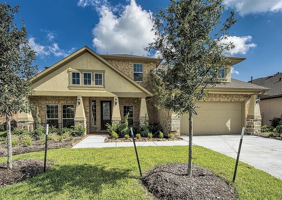 1st image of 13207 Whisper Hollow Ln