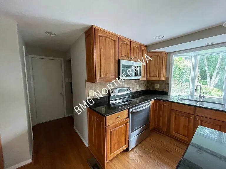 1846 Clovermeadow Dr — Photo 14