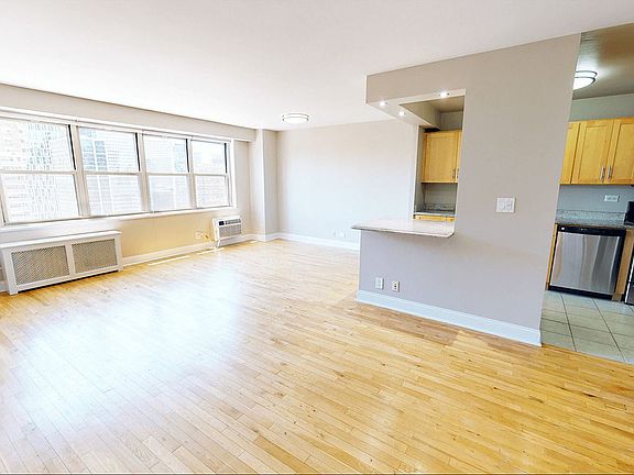 4th image of 40 Harrison St #4023E