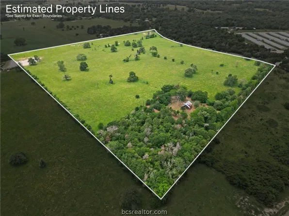 17398 Old Bundick Rd, Hearne, TX 77859
