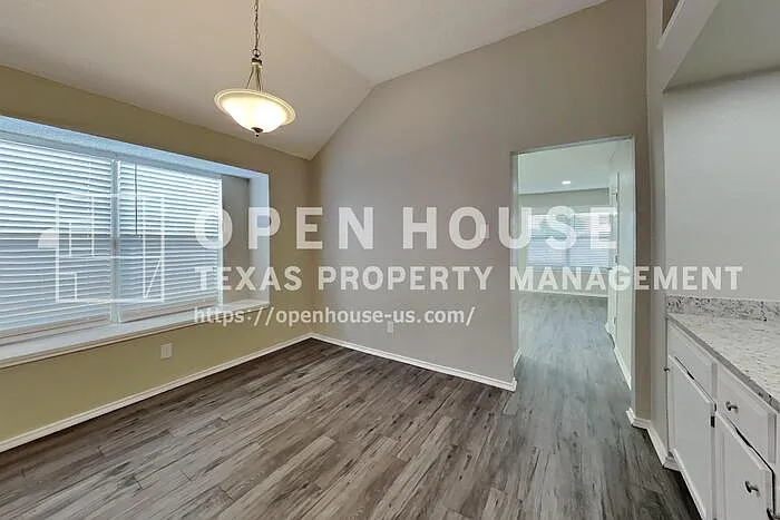 5507 Misty Crest Dr — Photo 7