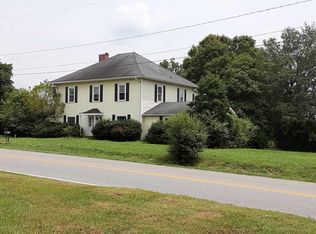 382 S Main St, Cornelia, GA 30531