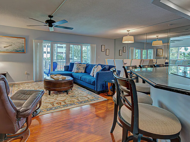 800 Benjamin Franklin Dr #202 — Photo 6
