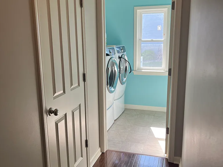 2459 Hilltop Rd — Photo 14