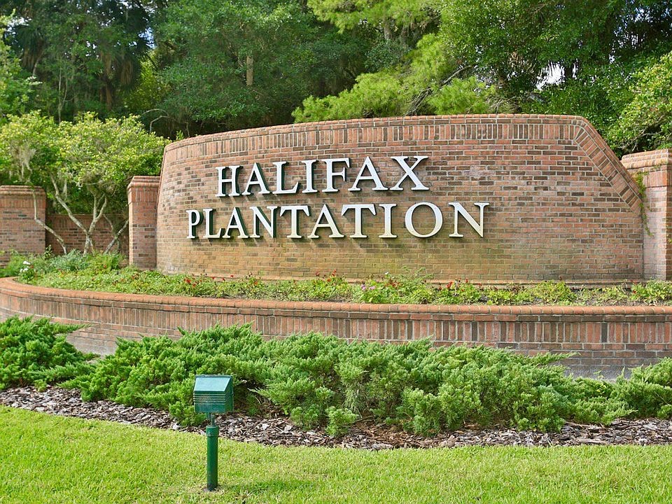 1st image of 3218 Connemara Dr