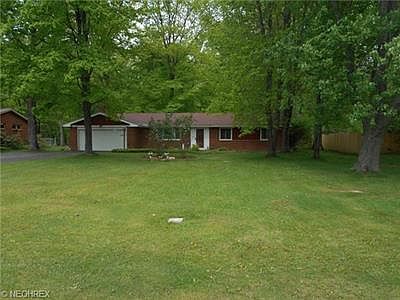 2nd image of 8082 Rushwood Ln