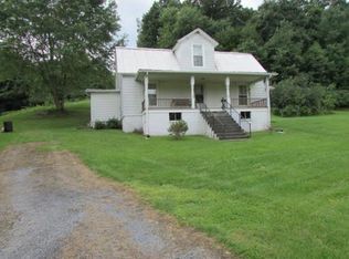 96 Flatridge Rd, Troutdale, VA 24378